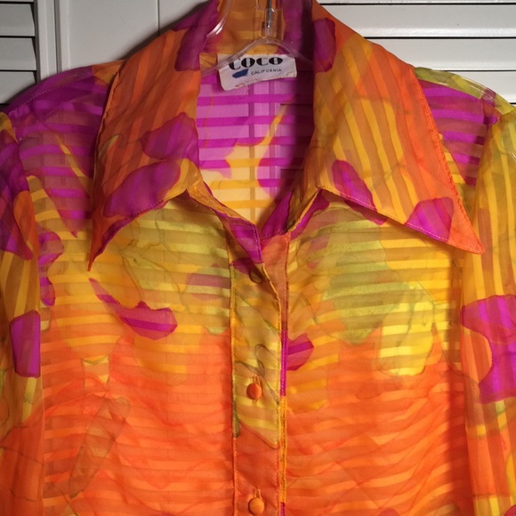 Shirt Small Coco of CA Sheer PinkOrange Blouse♥️👏 - Picture 3 of 4